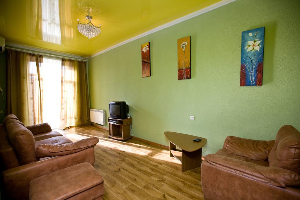 Dneprapartments ドニプロペトロウシク 部屋 写真